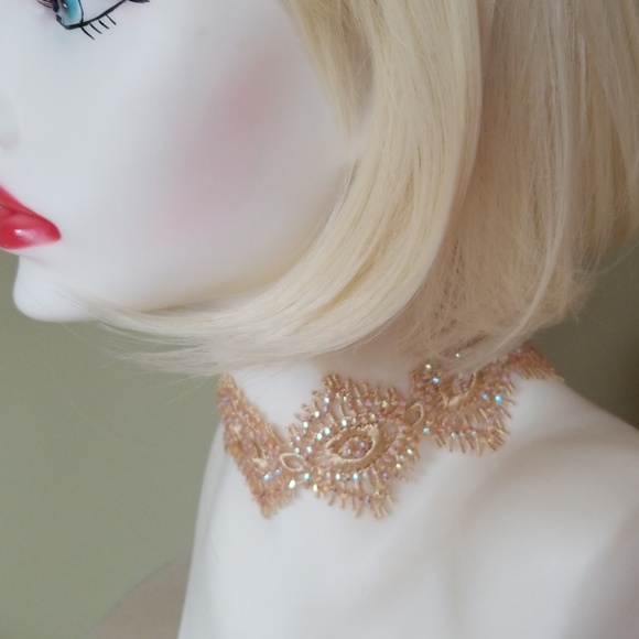 Amrita Singh Marta Lace Choker - Picture 5 of 10